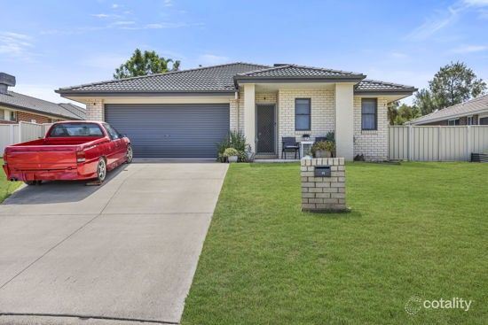 14 Water Gum Cl, Oxley Vale, NSW 2340