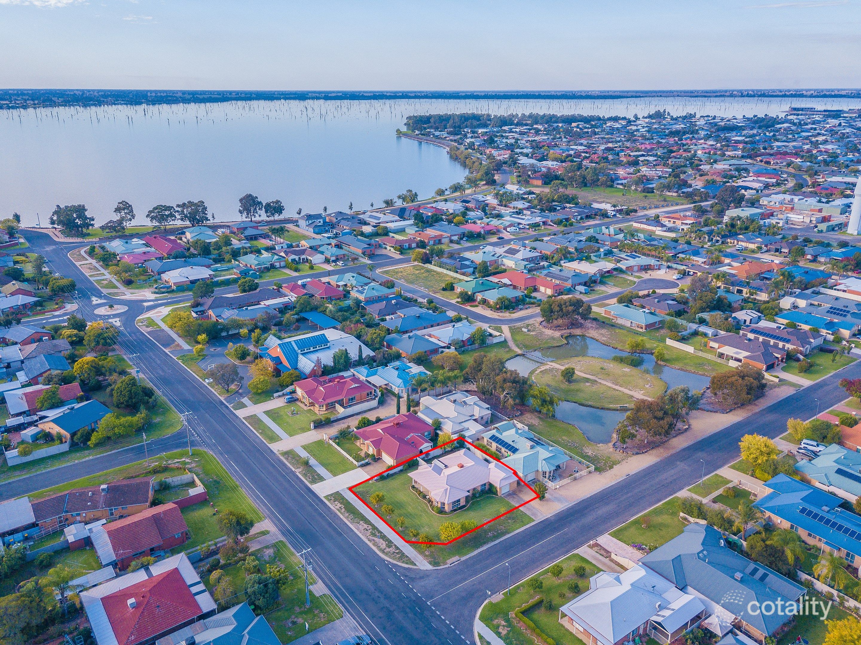 18 Woods Rd, Yarrawonga, VIC 3730