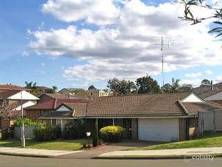 1 Hollydene Cres, Edensor Park, NSW 2176