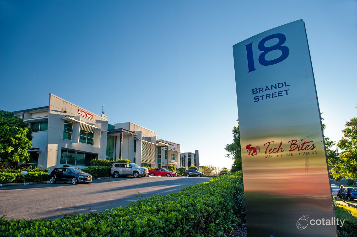 18 Brandl St, Eight Mile Plains, QLD 4113