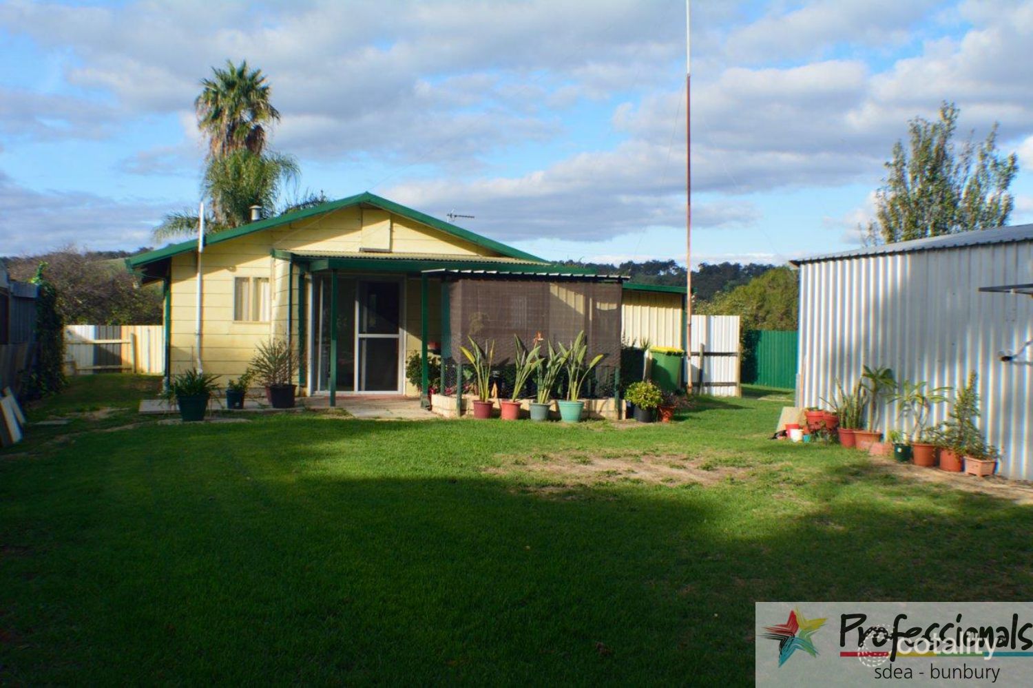 11518 South Western Hwy, Wokalup, WA 6221