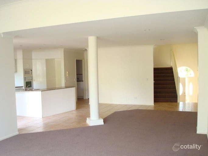 46/125 Santa Cruz Bvd, Clear Island Waters, QLD 4226