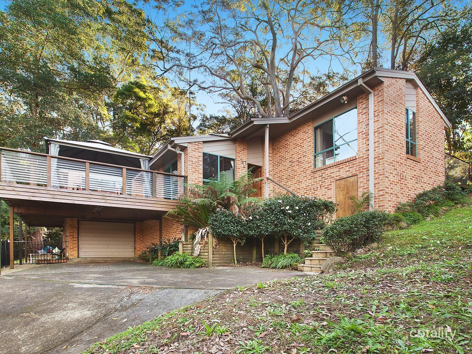 14 Railway Cres, Lisarow, NSW 2250