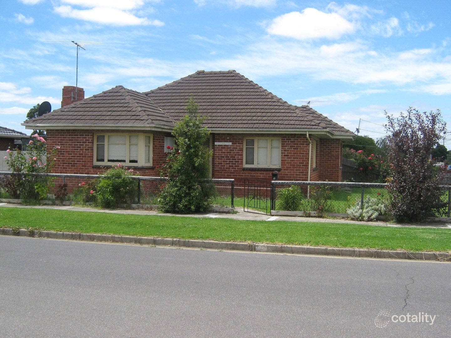 18 Ainsworth St, Sunshine West, VIC 3020