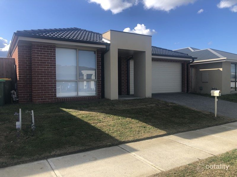 44 Copper Beech Rd, Beaconsfield, VIC 3807
