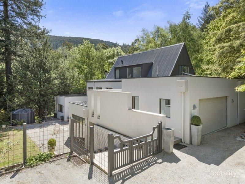 13 Coggers Lane, Mount Macedon, VIC 3441