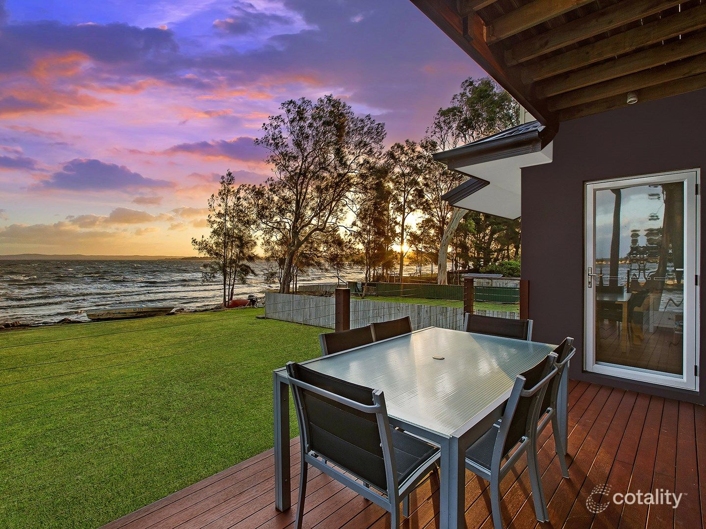 30 Wallarah Rd, Gorokan, NSW 2263