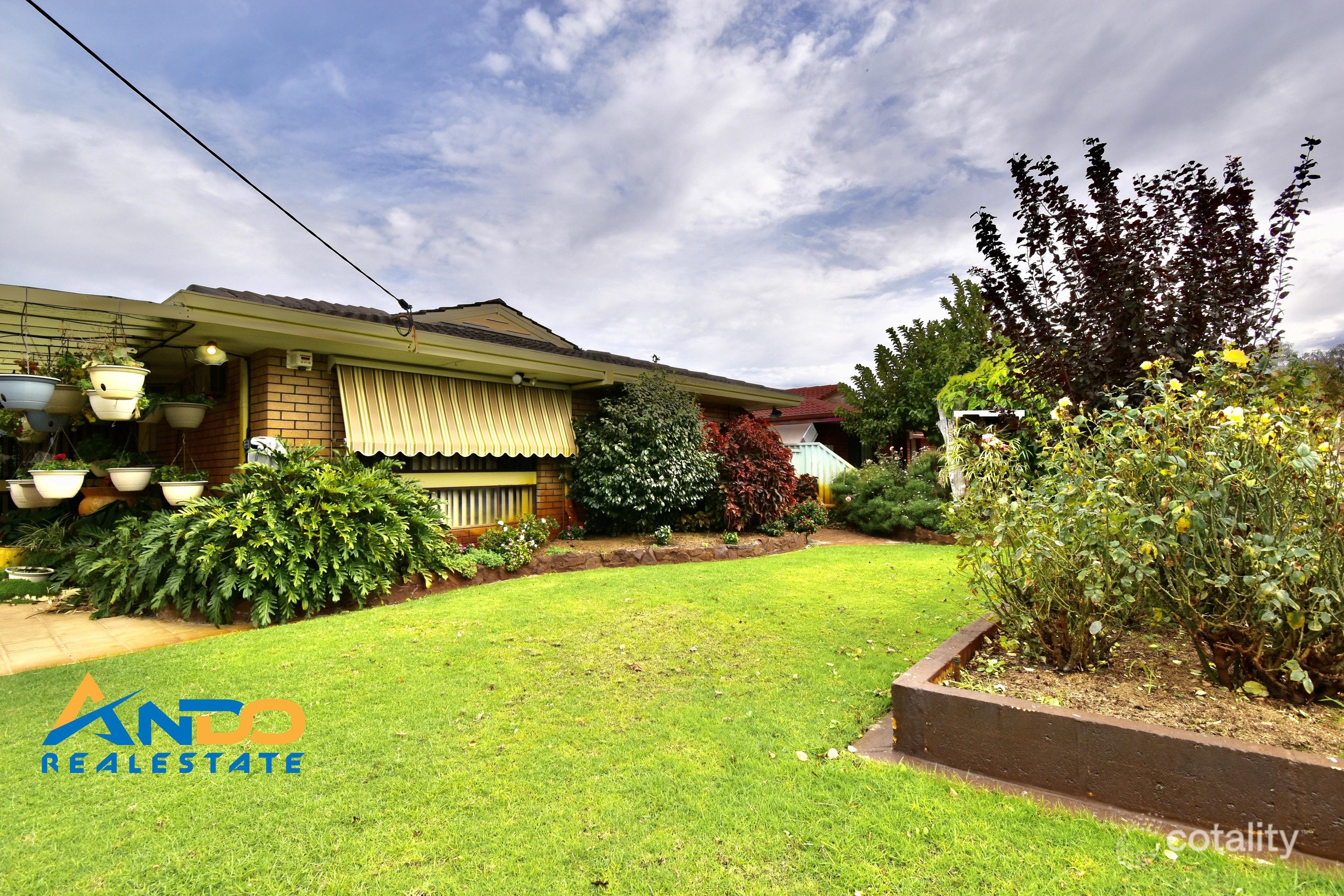 30 Mirrelia Way, Riverton, WA 6148