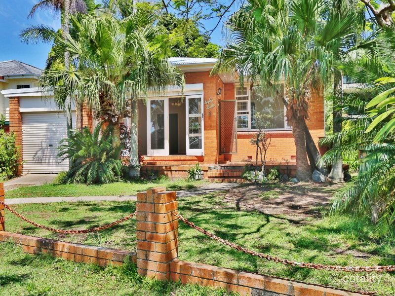 28 Gayundah Esp, Woody Point, QLD 4019