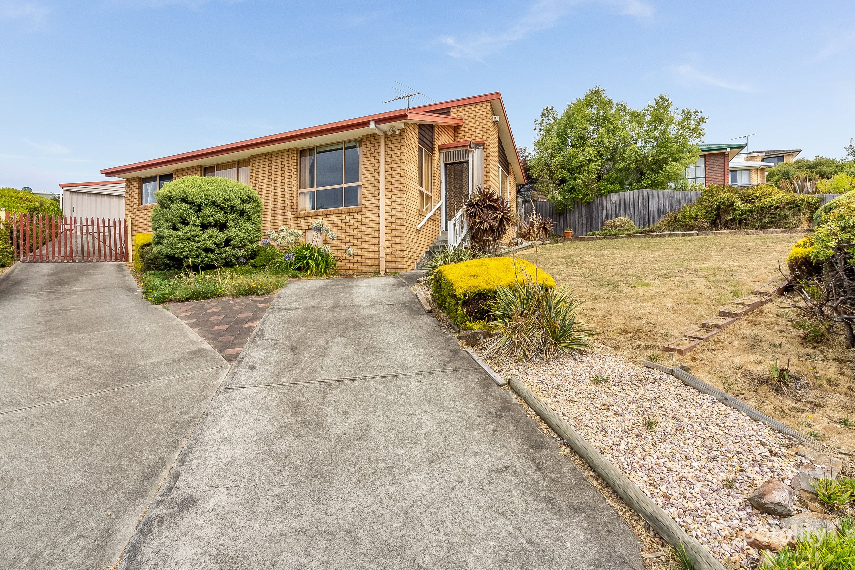 32 Battersby Dr, Claremont, TAS 7011