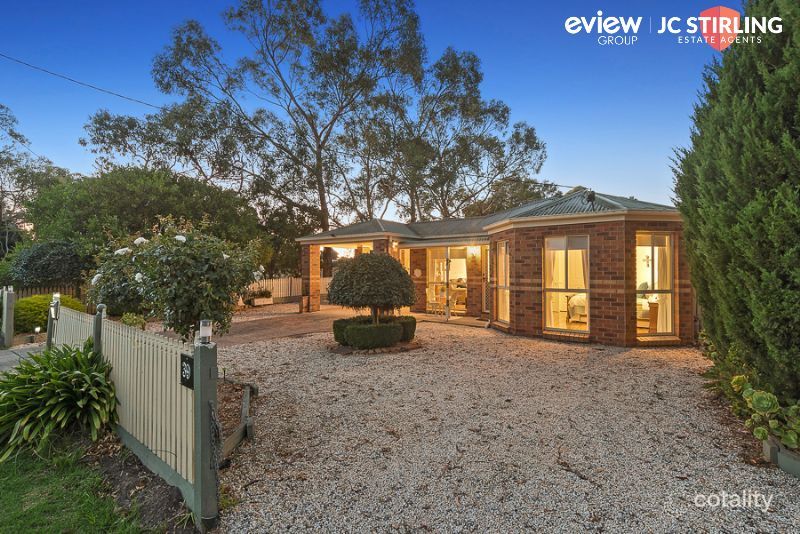 39 Queens Rd, Pearcedale, VIC 3912