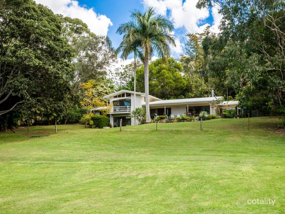 9 Hayward Rd, Lake Macdonald, QLD 4563