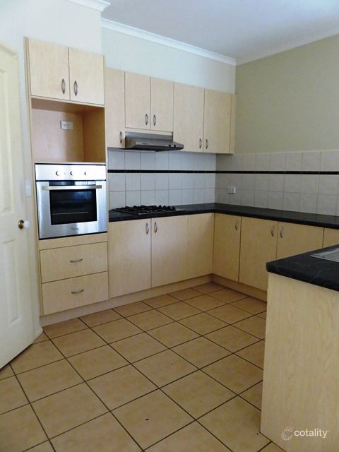 63 The Lakes Bvd, South Morang, VIC 3752