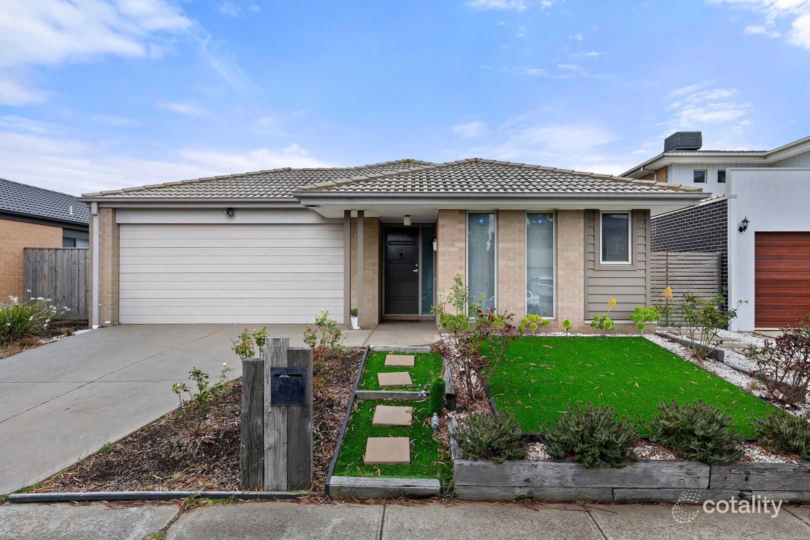 37 Seagrass Cres, Point Cook, VIC 3030