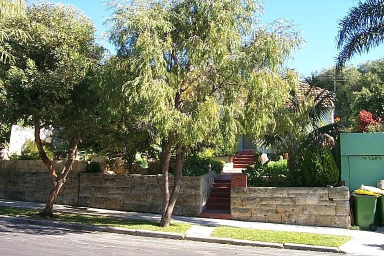 25 Thomas St, South Fremantle, WA 6162