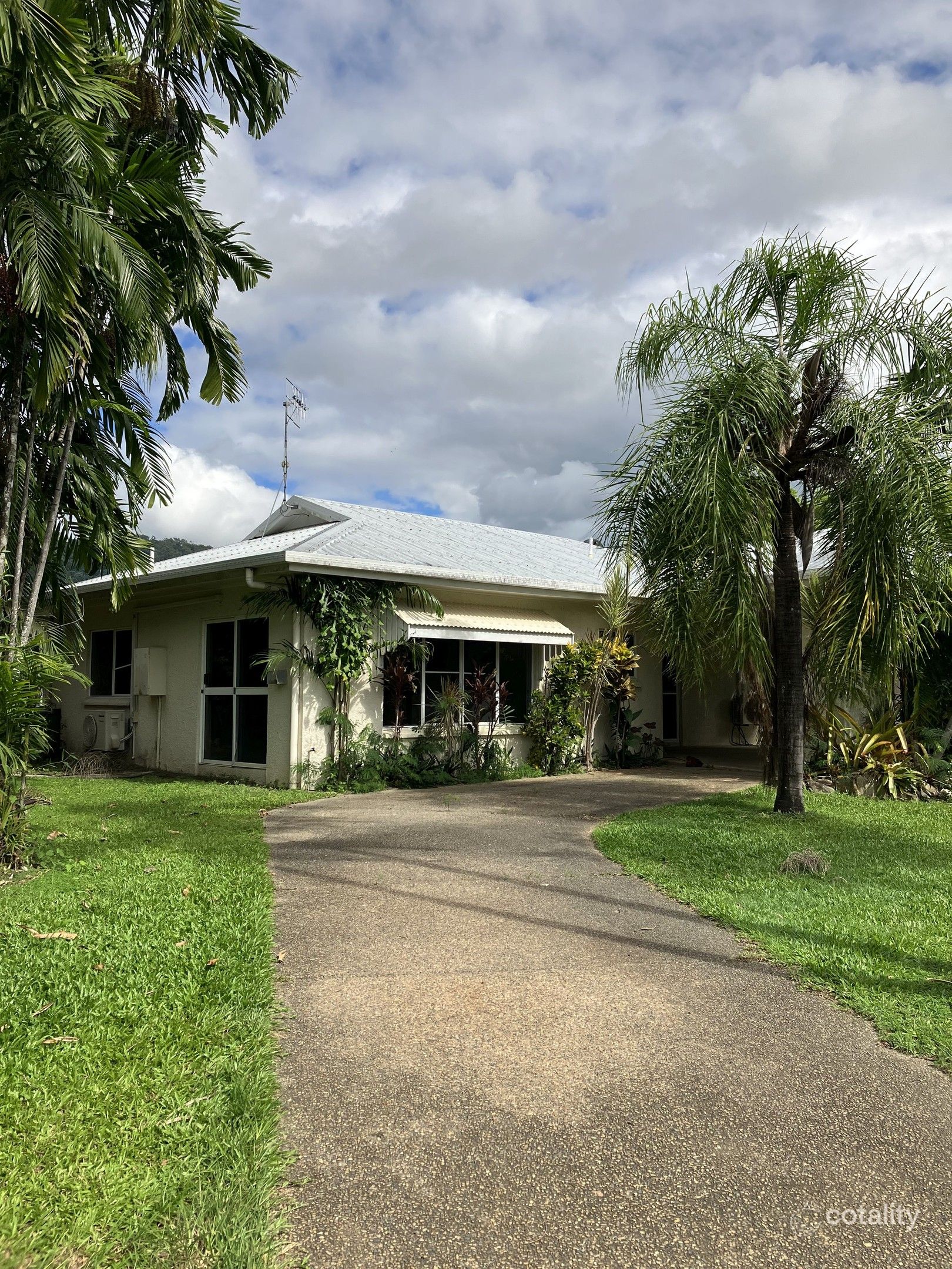 12 Endeavour St, Port Douglas, QLD 4877