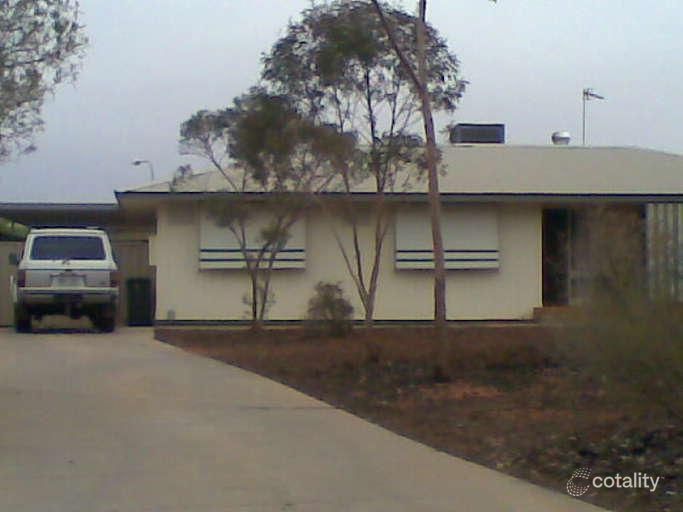 11 Nyaroo Ct, Roxby Downs, SA 5725