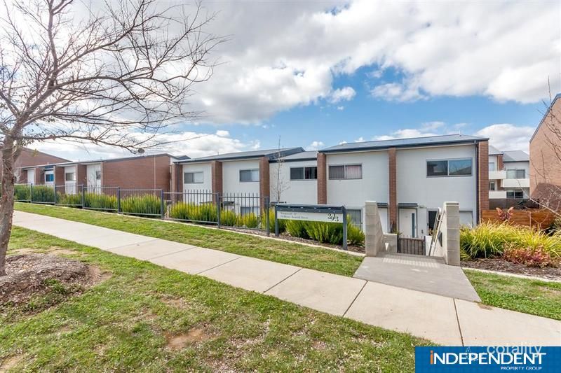 10/94 Henry Kendall St, Franklin, ACT 2913