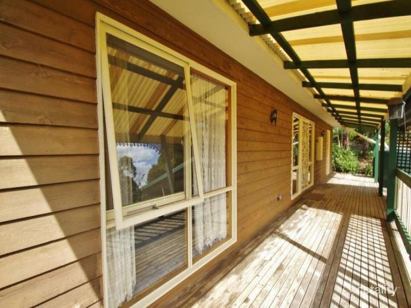 20 Eleva Rd, Healesville, VIC 3777
