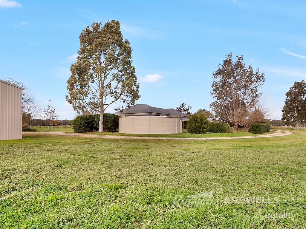 609 Petticoat Lane, Londrigan, VIC 3678