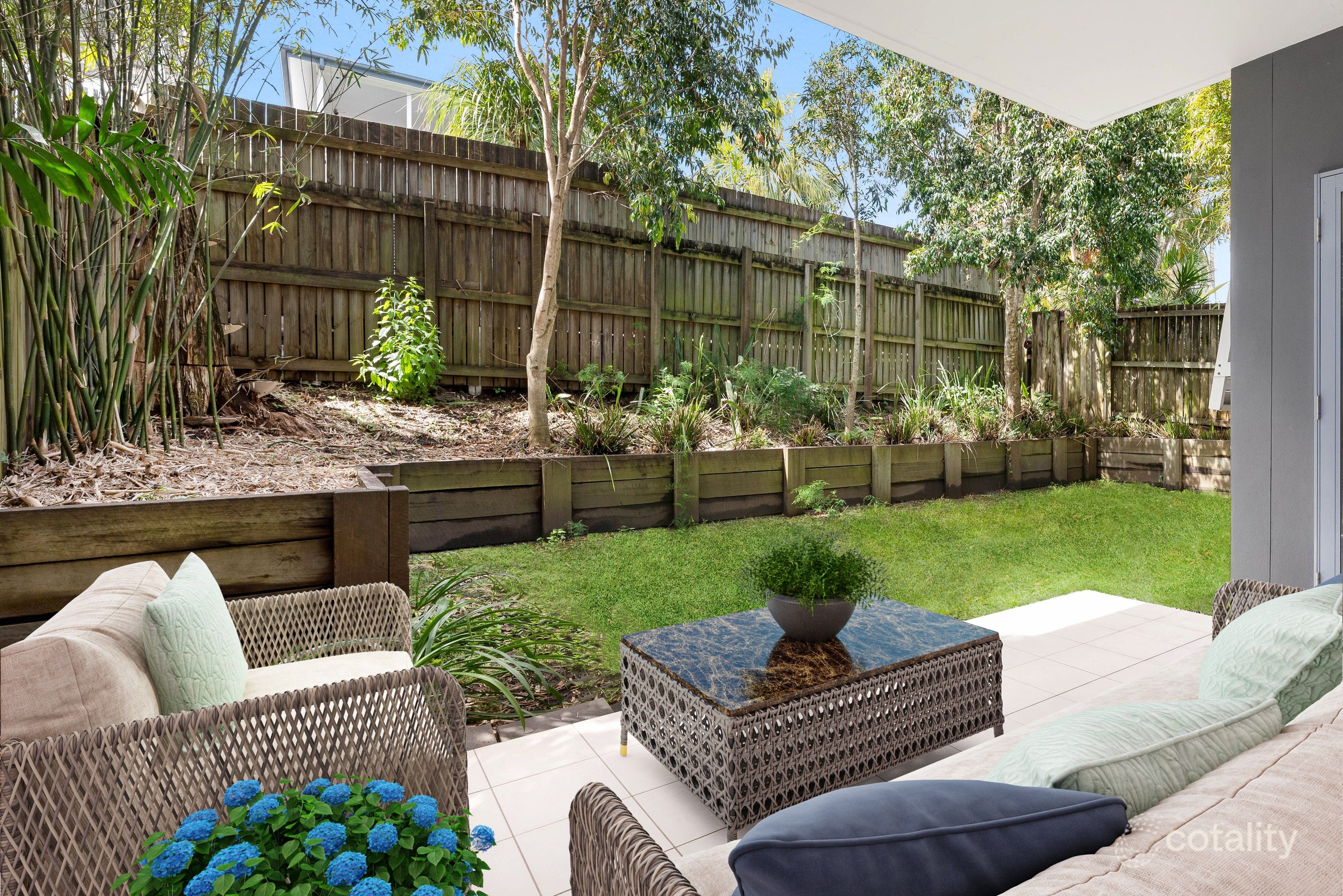 66 Overend St, Norman Park, QLD 4170