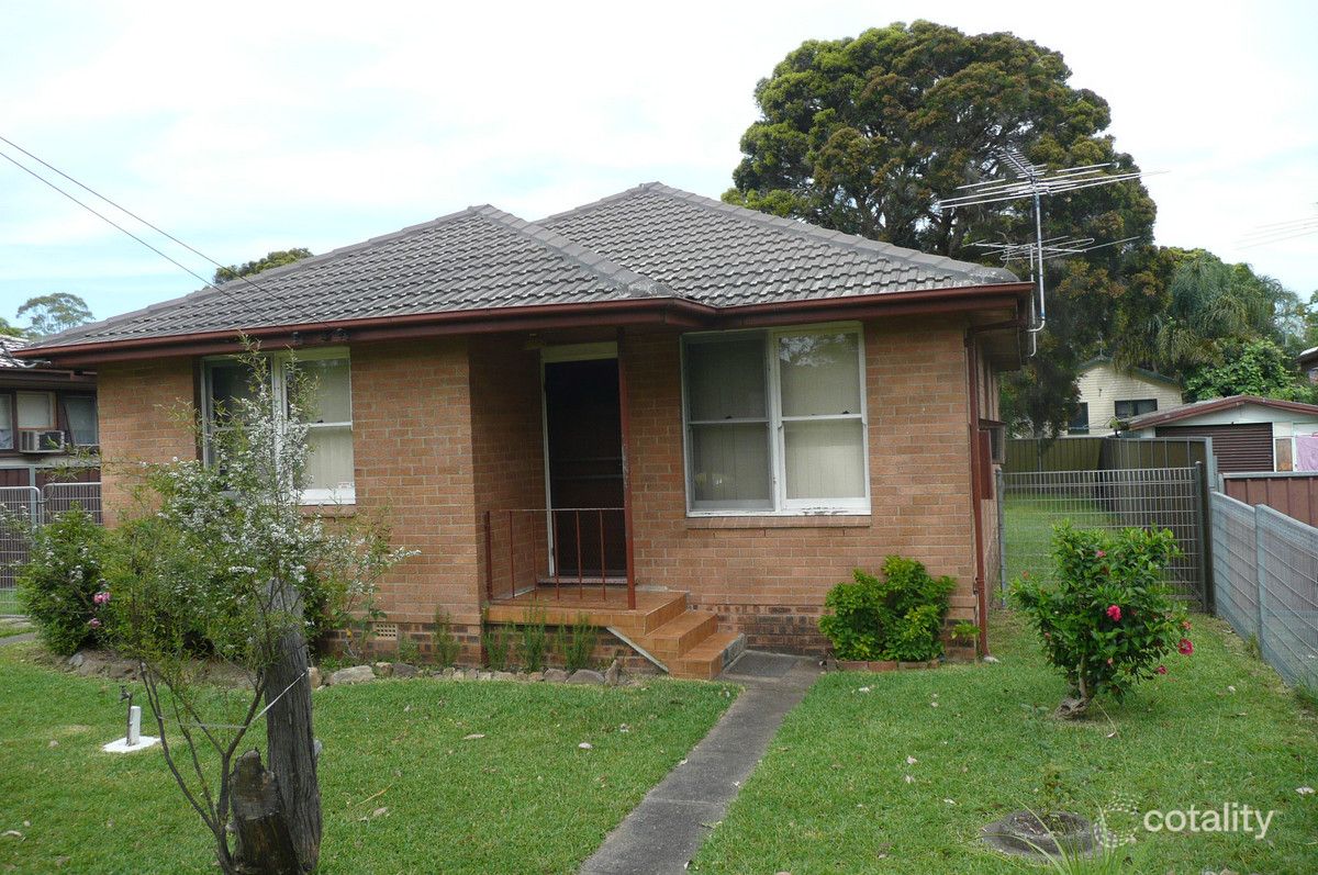 22 Marquesa Cres, Lethbridge Park, NSW 2770