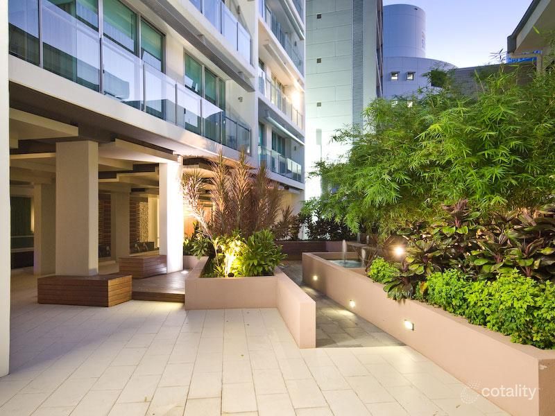 11/205 Coronation Dr, Milton, QLD 4064