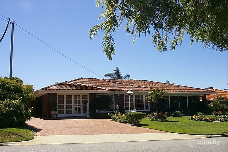 11 Melview Ct, Melville, WA 6156