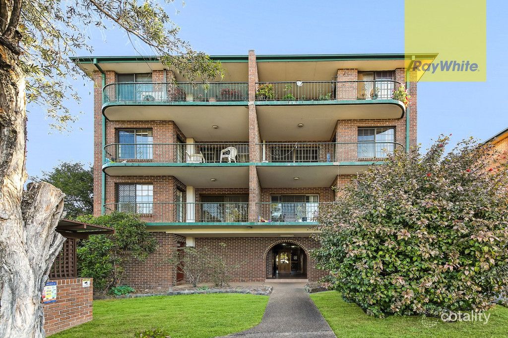 4/8 Hainsworth St, Westmead, NSW 2145