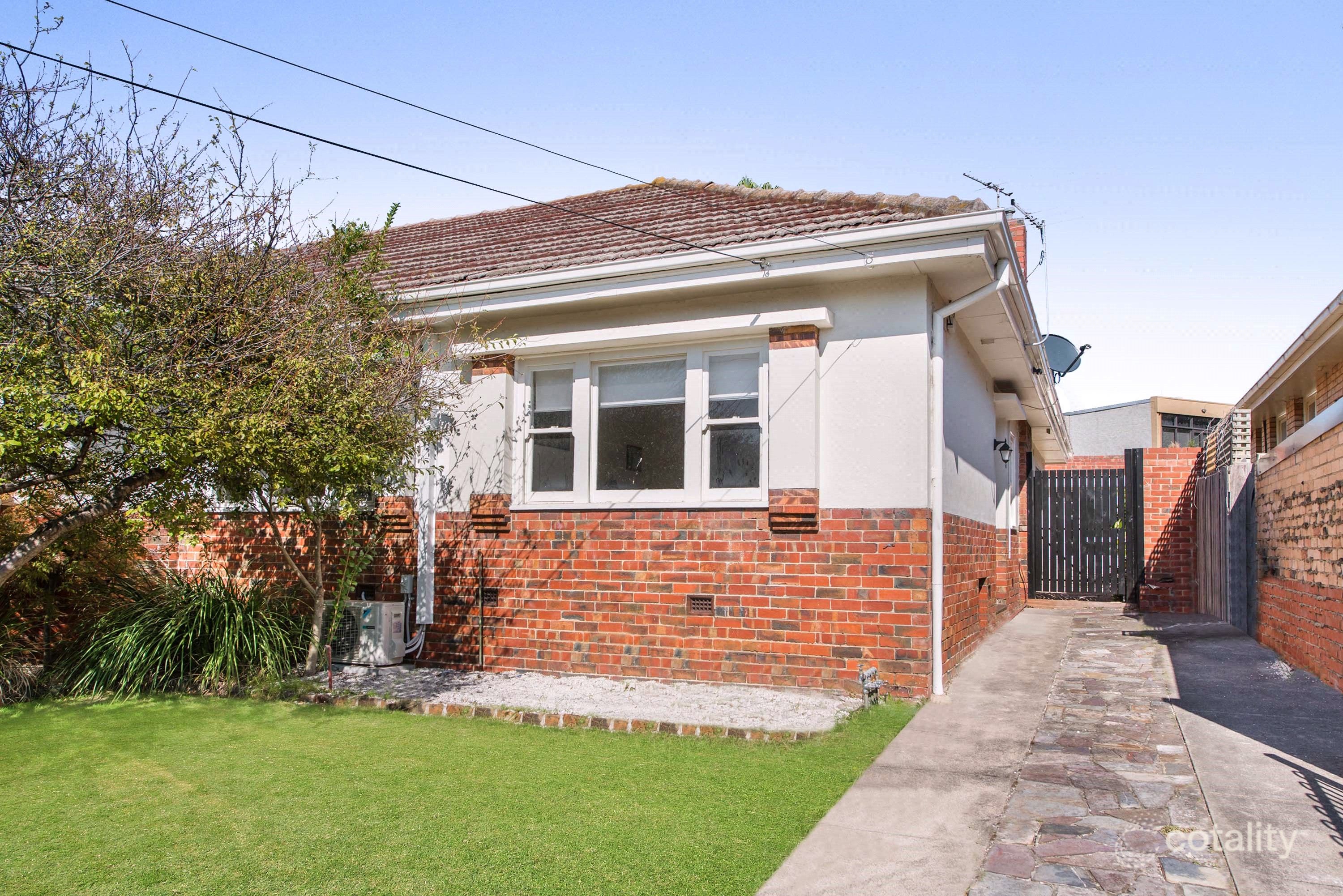 1988 Malvern Rd, Malvern East, VIC 3145
