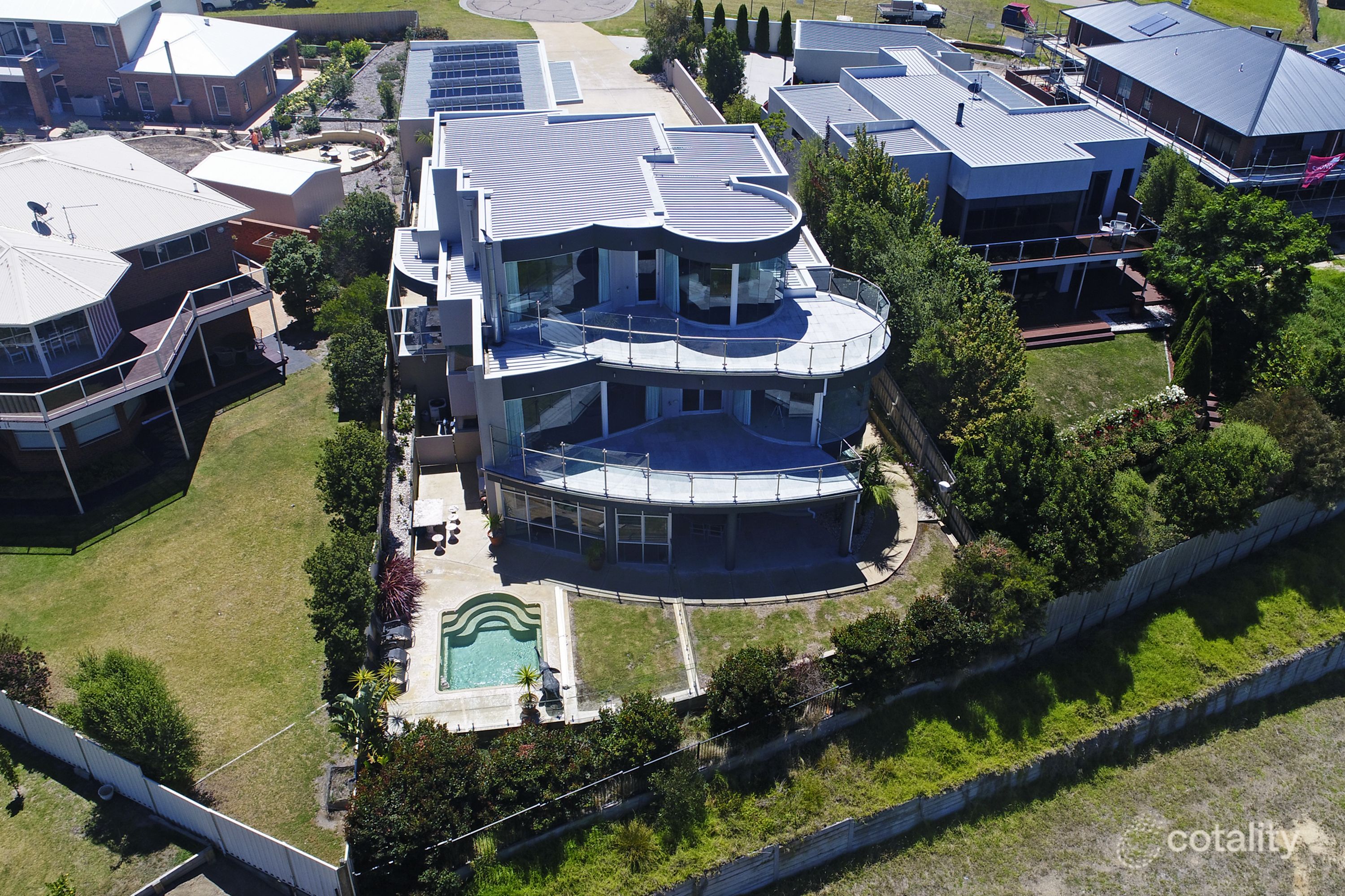 55 Sea-Lakes Cl, Lakes Entrance, VIC 3909