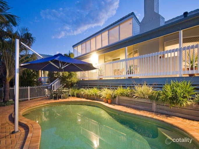 10 Tuckett St, Kenmore Hills, QLD 4069