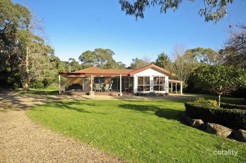 1 Toora Cres, Badger Creek, VIC 3777