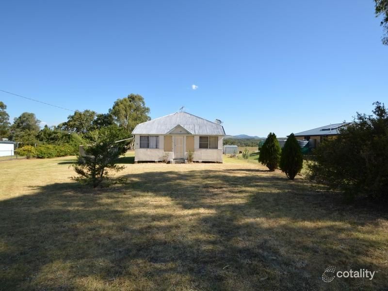 15 Bents Rd, Ballandean, QLD 4382