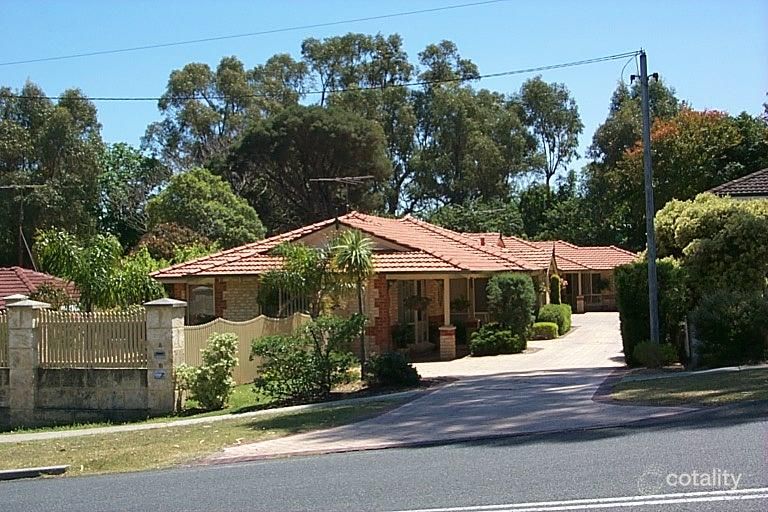 96b Empire Ave, Wembley Downs, WA 6019