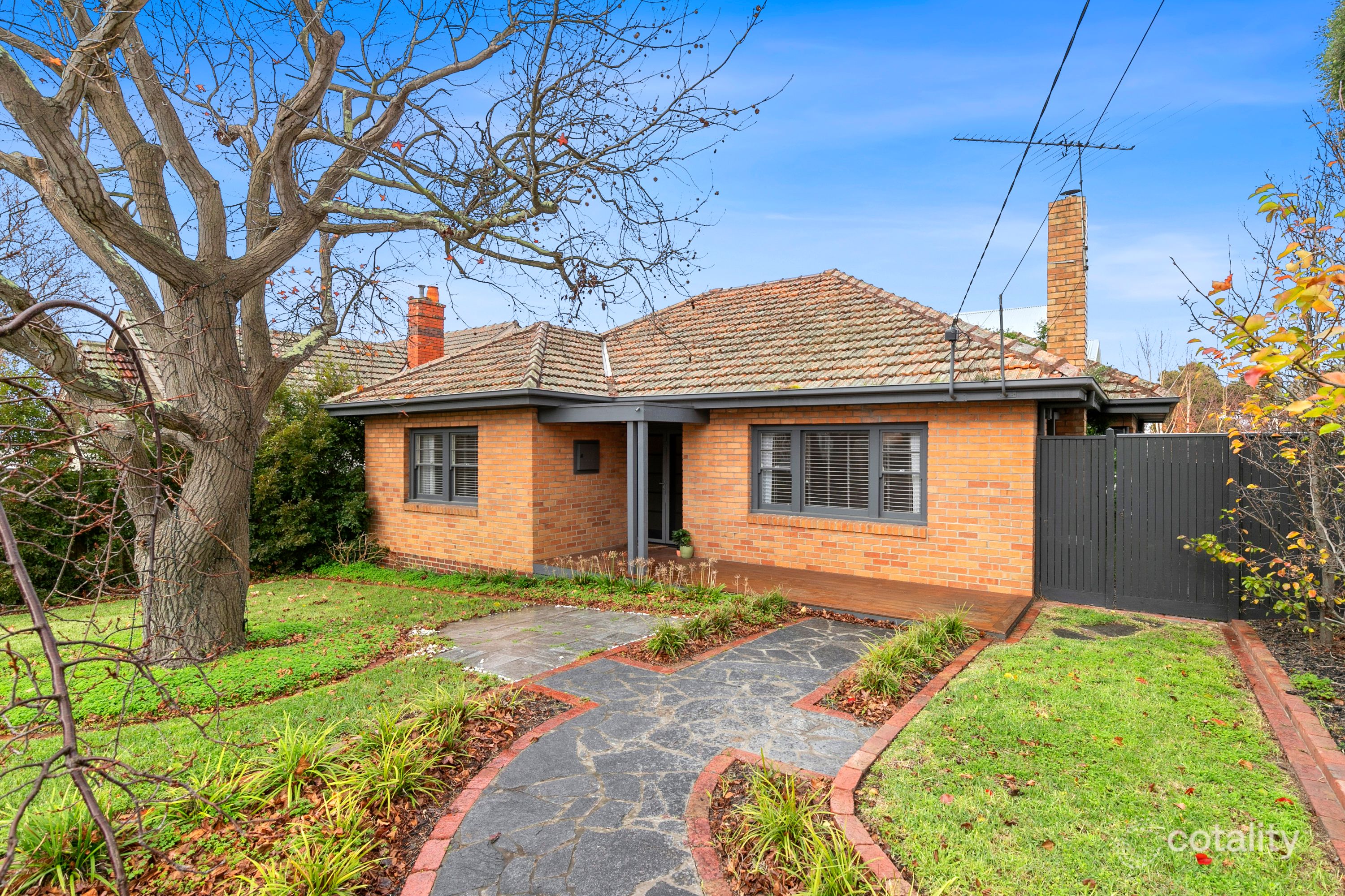 83 Nicholas St, Newtown, VIC 3220