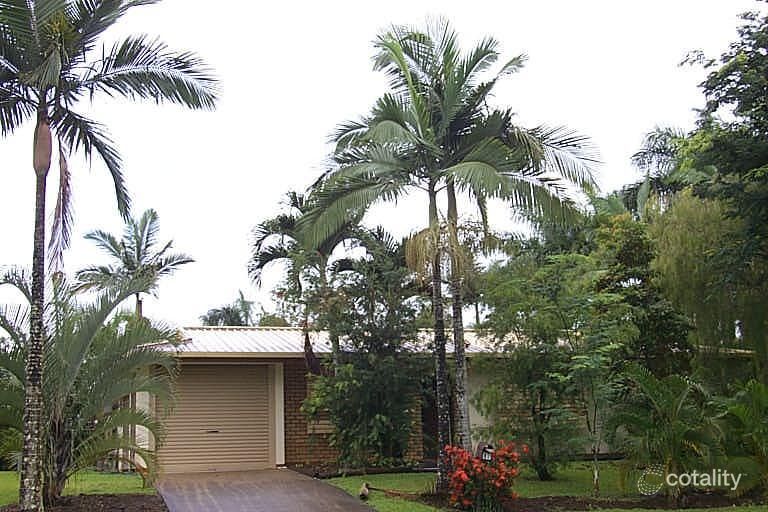 82 Irene St, Mooroobool, QLD 4870