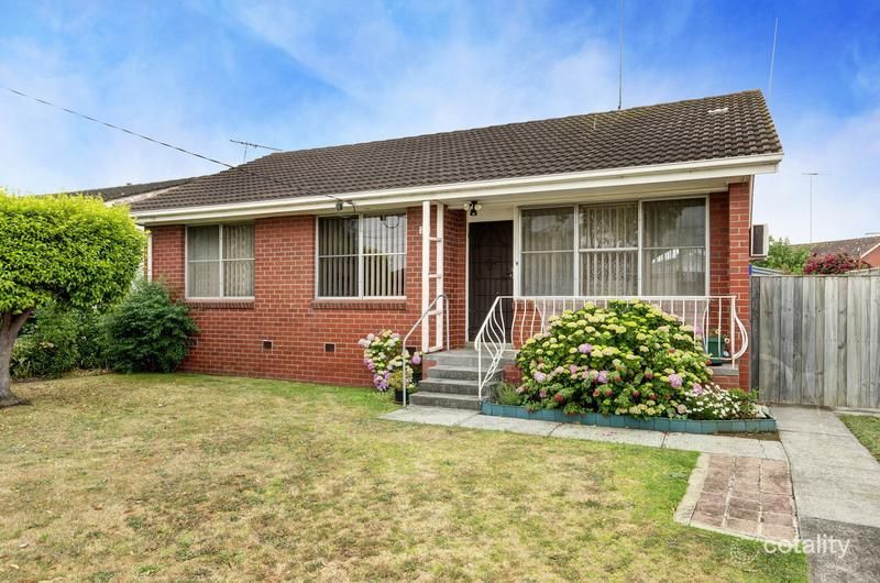 26 Young St, Breakwater, VIC 3219