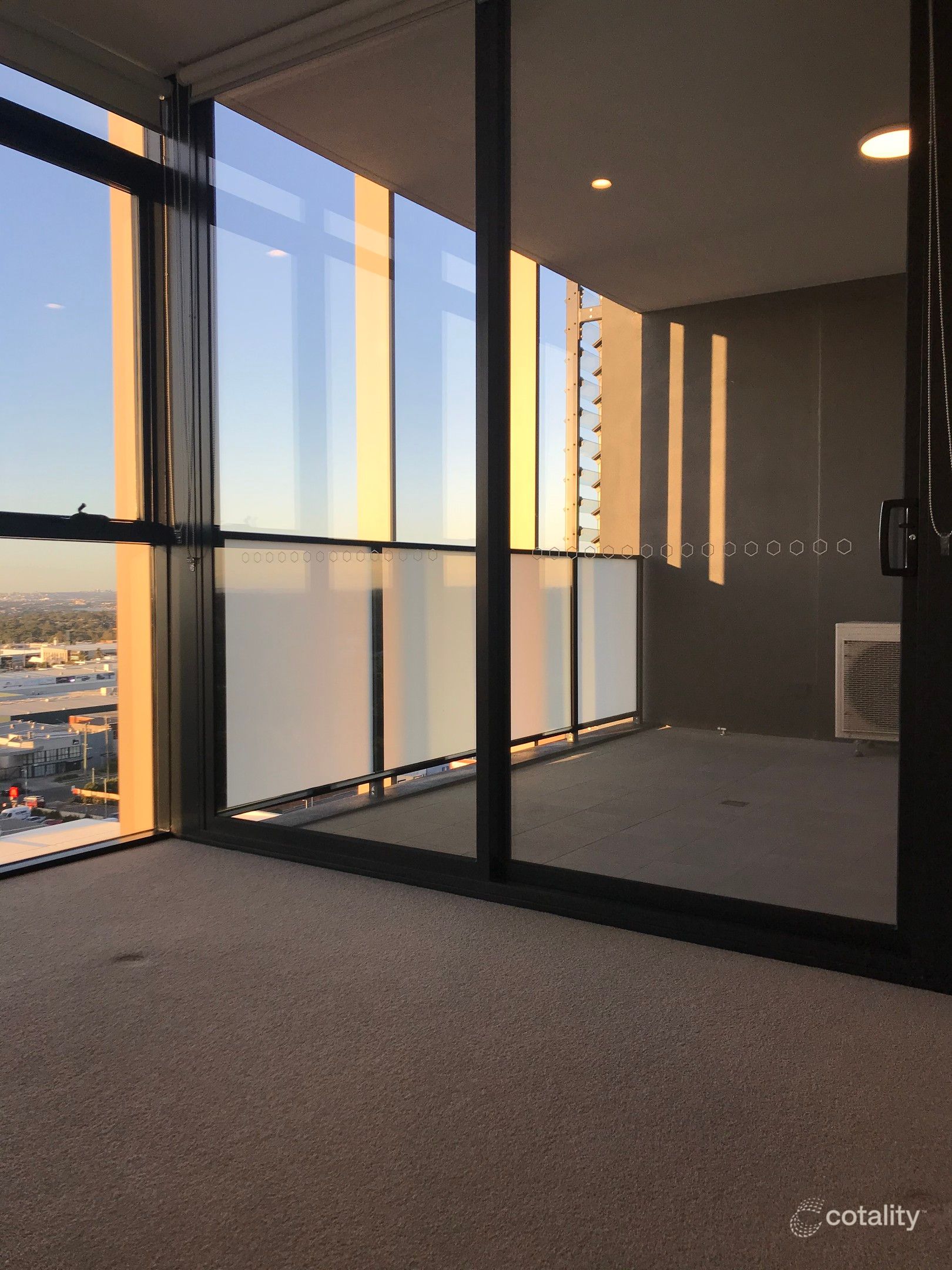810/3 Village Pl, Kirrawee, NSW 2232