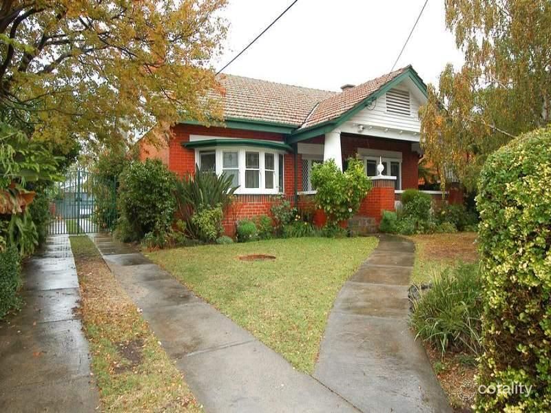 8 Bellevue Tce, Pascoe Vale, VIC 3044