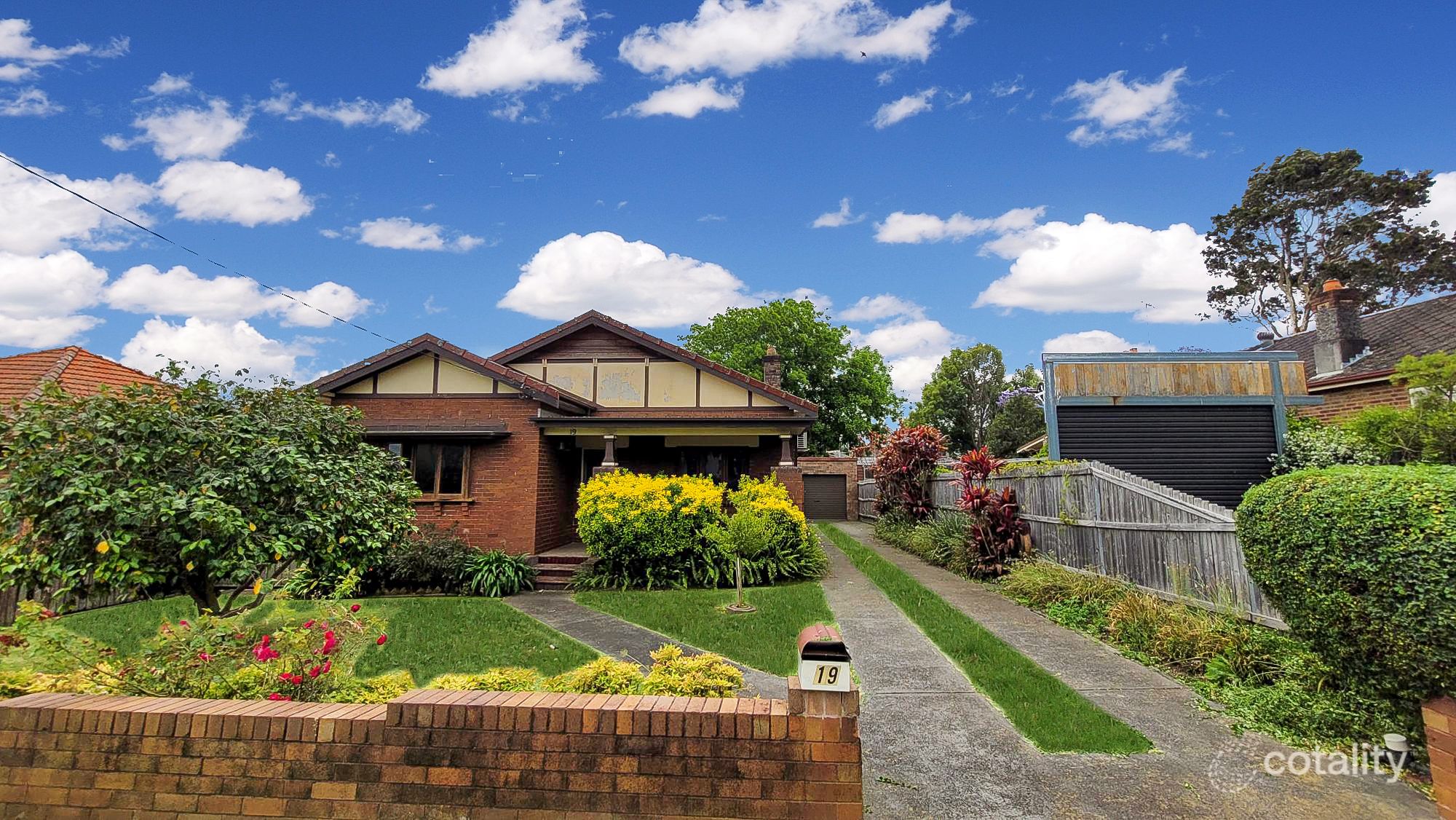 19 Linden Ave, Punchbowl, NSW 2196