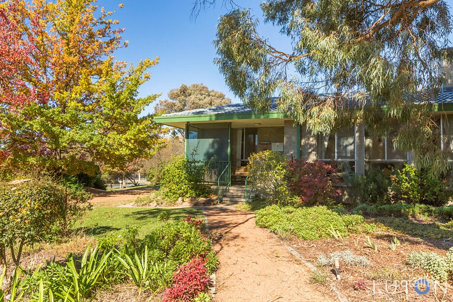 5 Hosking Pl, Melba, ACT 2615