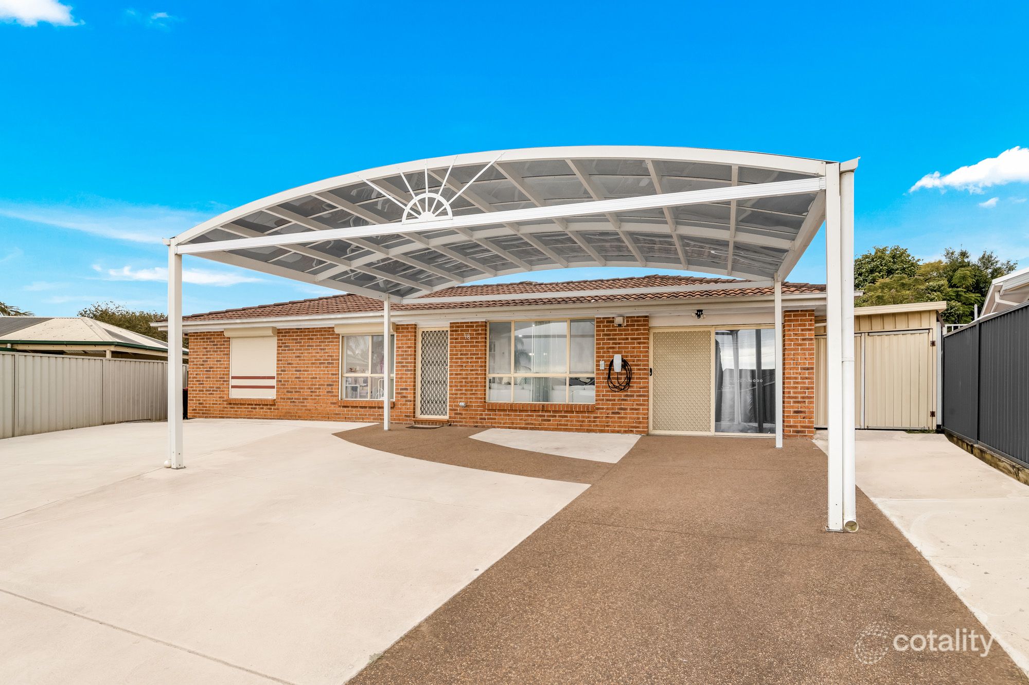 18 Duck Pl, Hinchinbrook, NSW 2168