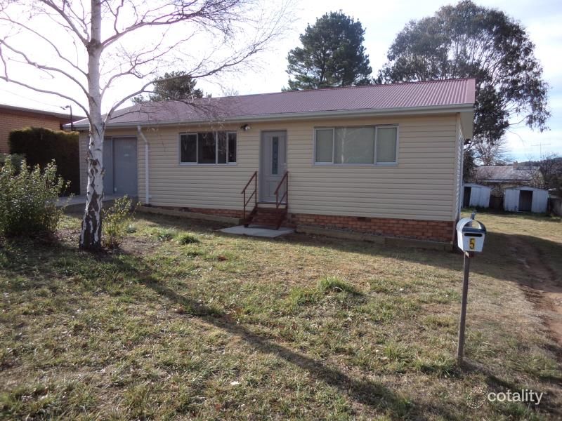 5 Cecil St, Berridale, NSW 2628