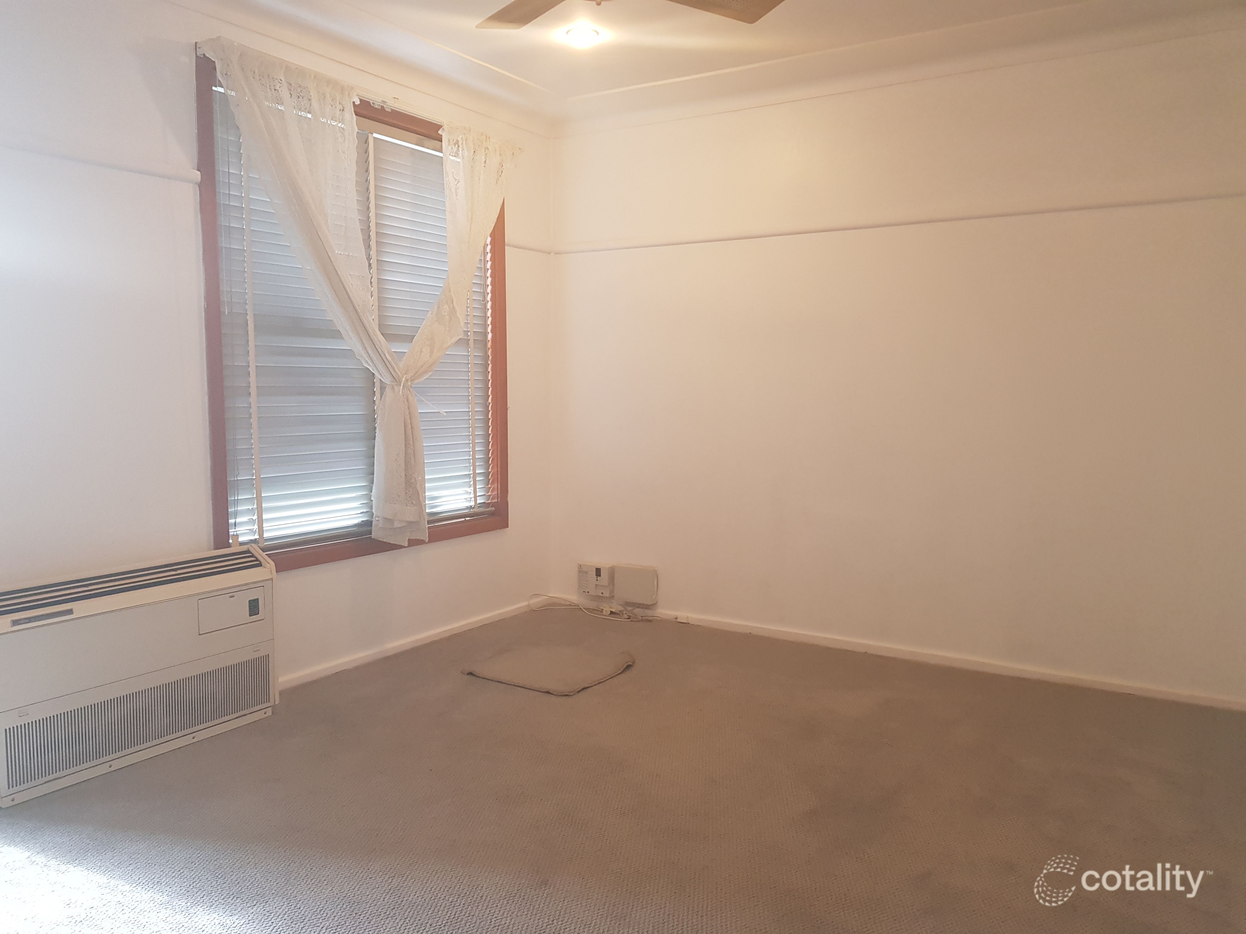 5 Burr Ave, Nowra, NSW 2541