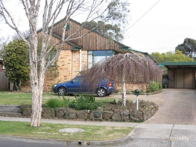 37 Norfolk St, Glen Waverley, VIC 3150