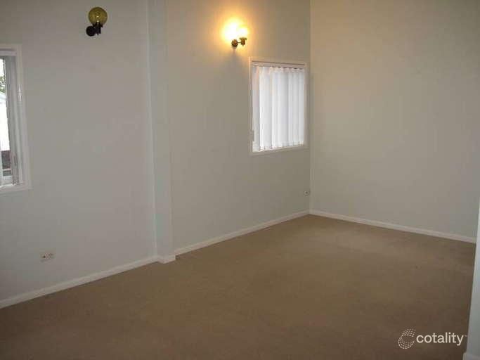 25 Garden St, Greenslopes, QLD 4120