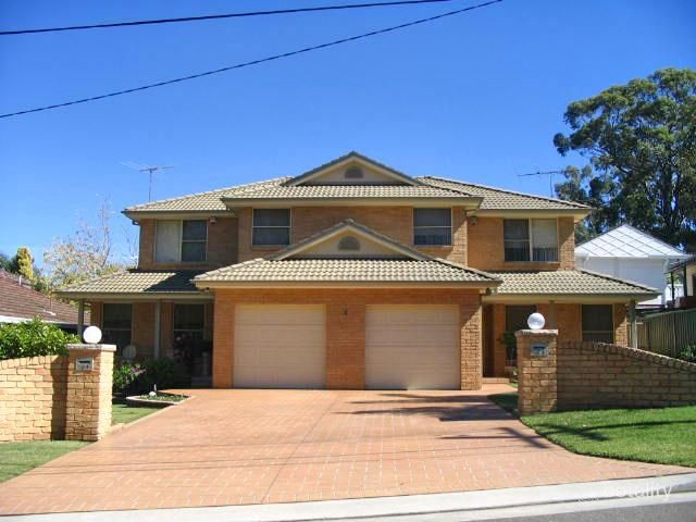 1/4 Karen Ave, Picnic Point, NSW 2213