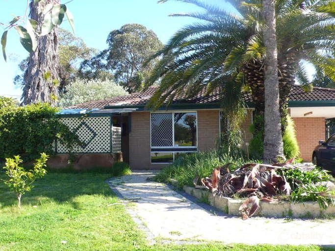 10 Marden Rd, Thornlie, WA 6108