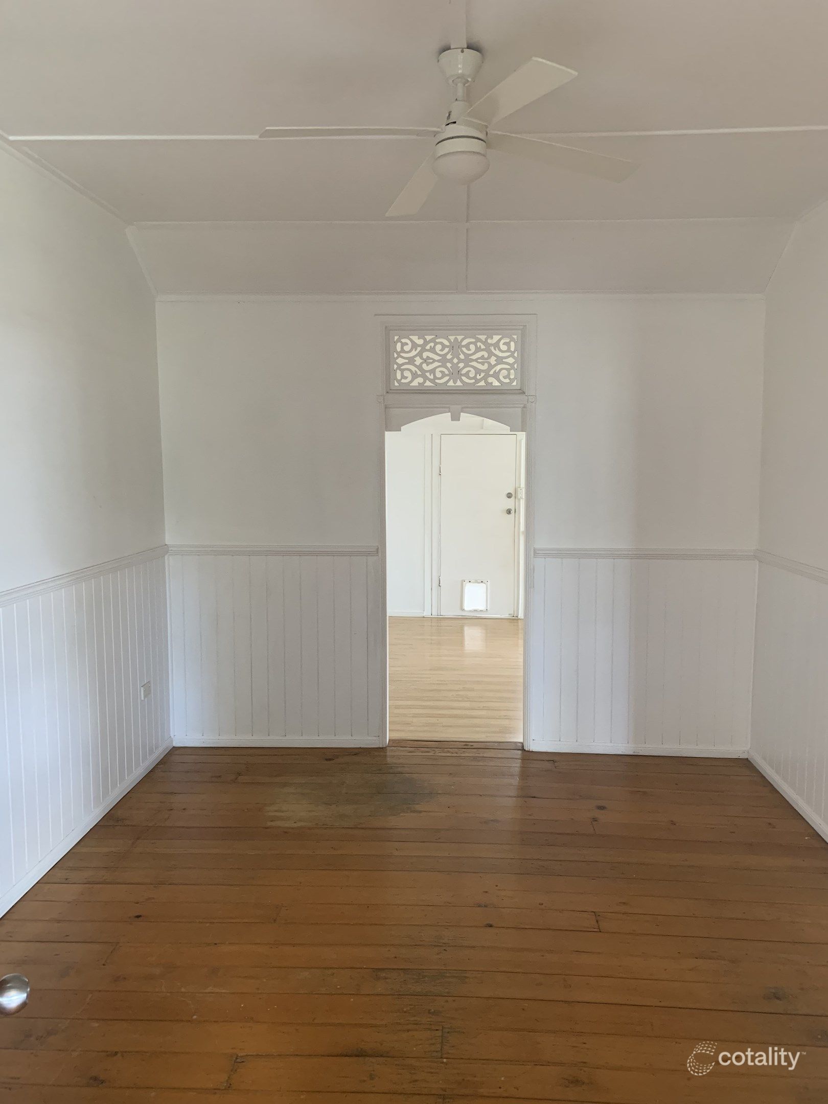 12 Foote St, Newtown, QLD 4305